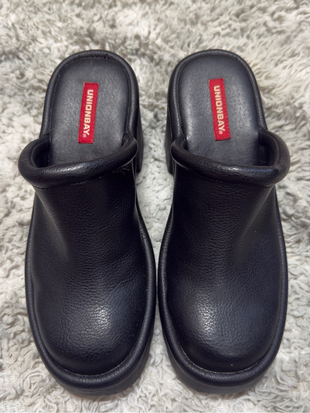 Vintage Style Unionbay "Amber" Black Chunky Platform Clogs - Size 7.5M